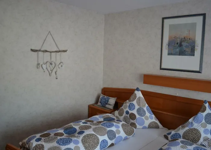 Moenchbergerhof Mueller Alojamento de Acomodação e Pequeno-almoço Bad Kreuznach